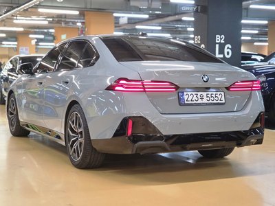 2024 BMW 5 SERIES photo 2