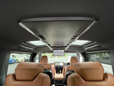 صورة مصغرة 51 لـ 2023 Toyota VELLFIRE
