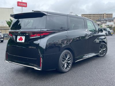 صورة 2 لـ 2023 Toyota VELLFIRE
