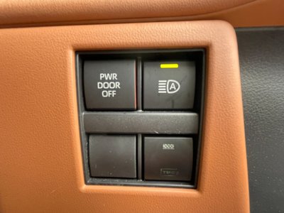 صورة مصغرة 22 لـ 2023 Toyota VELLFIRE