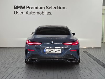 BMW 8 SERIES - 4