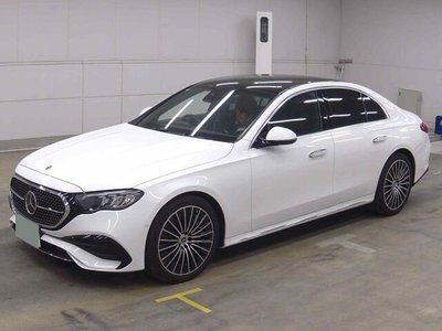 MERCEDES-BENZ E-CLASS - 4
