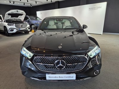 MERCEDES-BENZ E-CLASS - 2