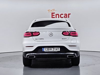 MERCEDES-BENZ GLC - 4