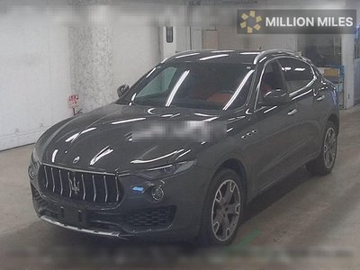 MASERATI LEVANTE - 4