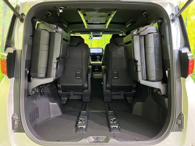 صورة مصغرة 11 لـ 2025 Toyota ALPHARD