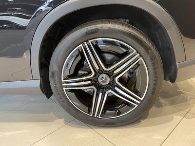 MERCEDES-BENZ GLC - 10