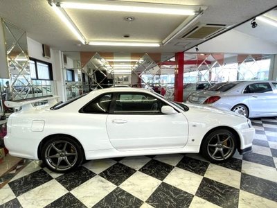2002 Nissan SKYLINE GT-R 照片 3