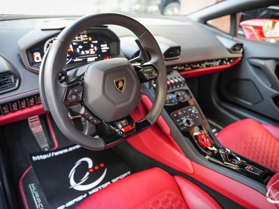 صورة 3 لـ 2018 Lamborghini HURACAN