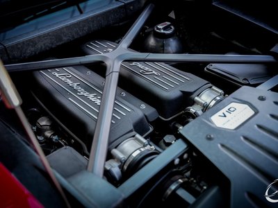 صورة 8 لـ 2018 Lamborghini HURACAN
