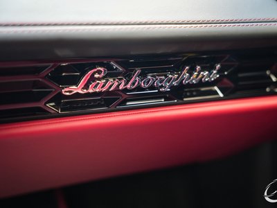 2018 Lamborghini HURACAN — миниатюра 16