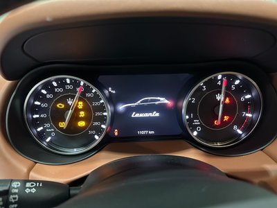 MASERATI LEVANTE - 8