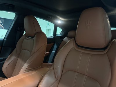 MASERATI LEVANTE - 10