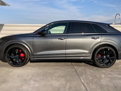 AUDI RS Q8 - 8