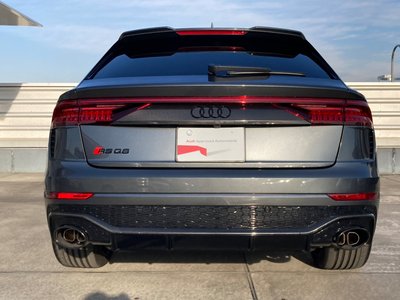 AUDI RS Q8 - 9