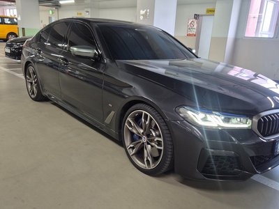 BMW 5 SERIES - 2