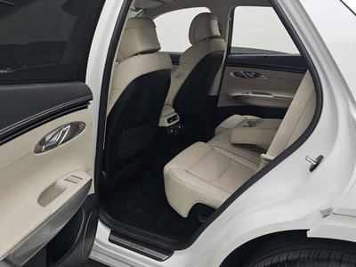 صورة مصغرة 17 لـ 2023 Genesis GV70