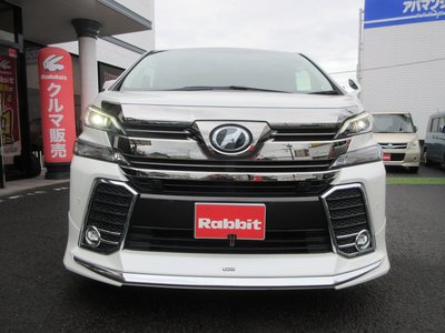 TOYOTA VELLFIRE - 2