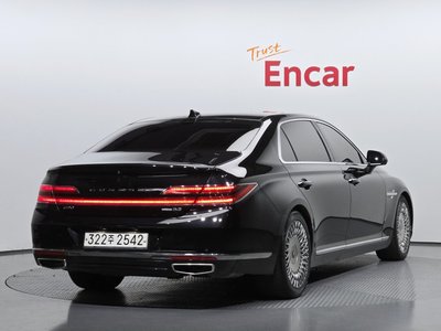 صورة 4 لـ 2019 Genesis G90