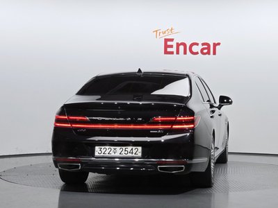 صورة 3 لـ 2019 Genesis G90