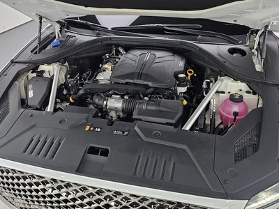 صورة 7 لـ 2022 Genesis GV70