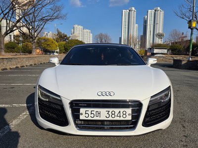 AUDI R8 - 2
