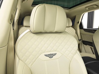 BENTLEY BENTAYGA - 10