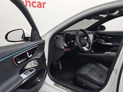 MERCEDES-BENZ E-CLASS - 10