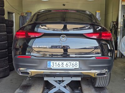 MERCEDES-BENZ GLE - 7