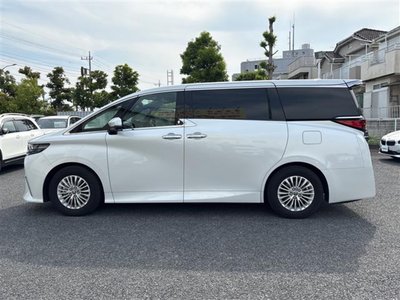 TOYOTA ALPHARD - 4