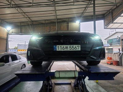 AUDI A7 - 1