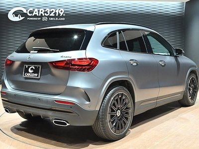 MERCEDES-BENZ GLA - 5