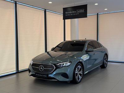 MERCEDES-BENZ E-CLASS - 1