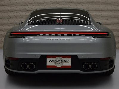 PORSCHE 911 - 6