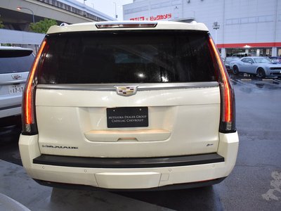 CADILLAC ESCALADE - 3