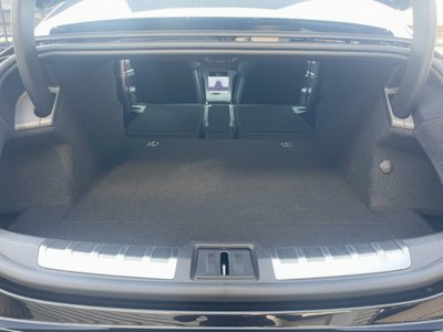 2023 Porsche TAYCAN — миниатюра 20