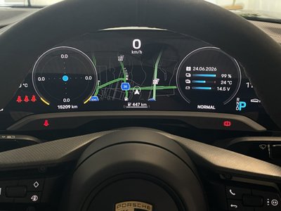 2023 Porsche TAYCAN — миниатюра 13