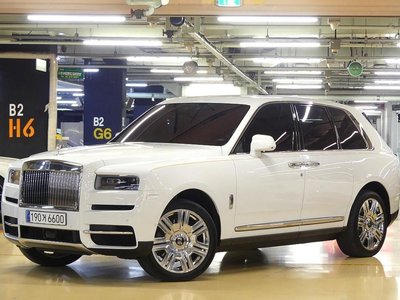ROLLS-ROYCE CULLINAN - 5