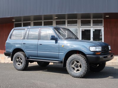 TOYOTA LAND CRUISER 80 - 1