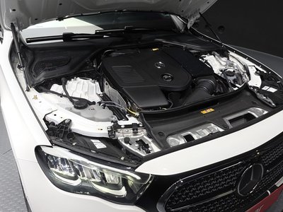 MERCEDES-BENZ E-CLASS - 7