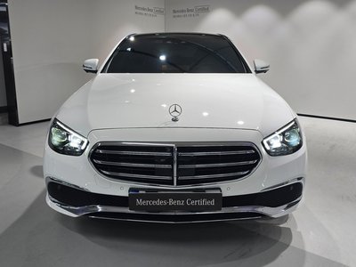 MERCEDES-BENZ E-CLASS - 7