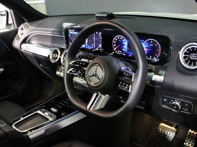 2025 Mercedes-BENZ GLB 缩略图 15
