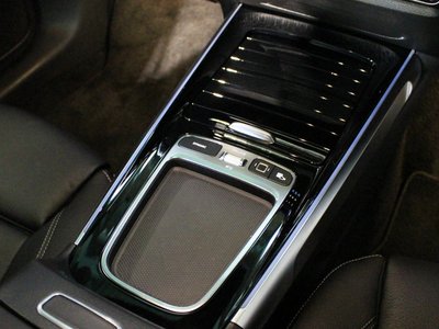 2025 Mercedes-BENZ GLB 缩略图 23