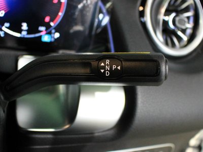2025 Mercedes-BENZ GLB 缩略图 19