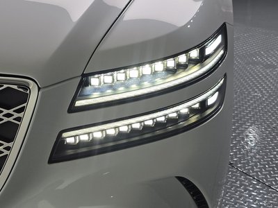 GENESIS G80 (RG3) - 9