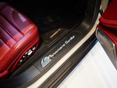 صورة مصغرة 17 لـ 2018 Porsche PANAMERA