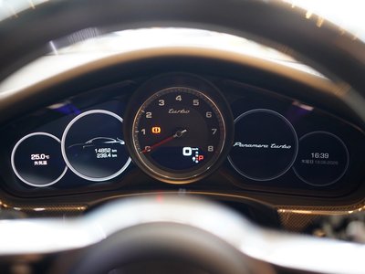 صورة مصغرة 24 لـ 2018 Porsche PANAMERA