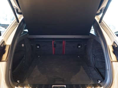 صورة مصغرة 59 لـ 2018 Porsche PANAMERA