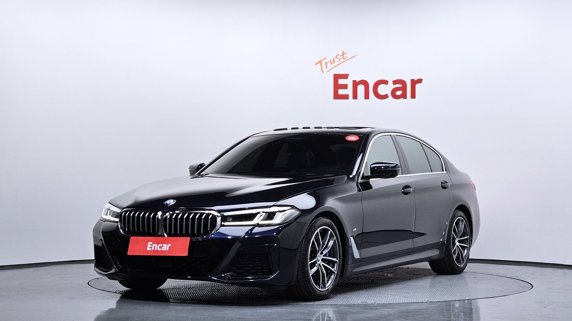 BMW 5 SERIES - View 1