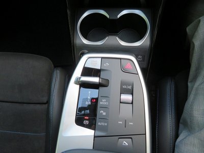 2025 BMW X2 — миниатюра 27